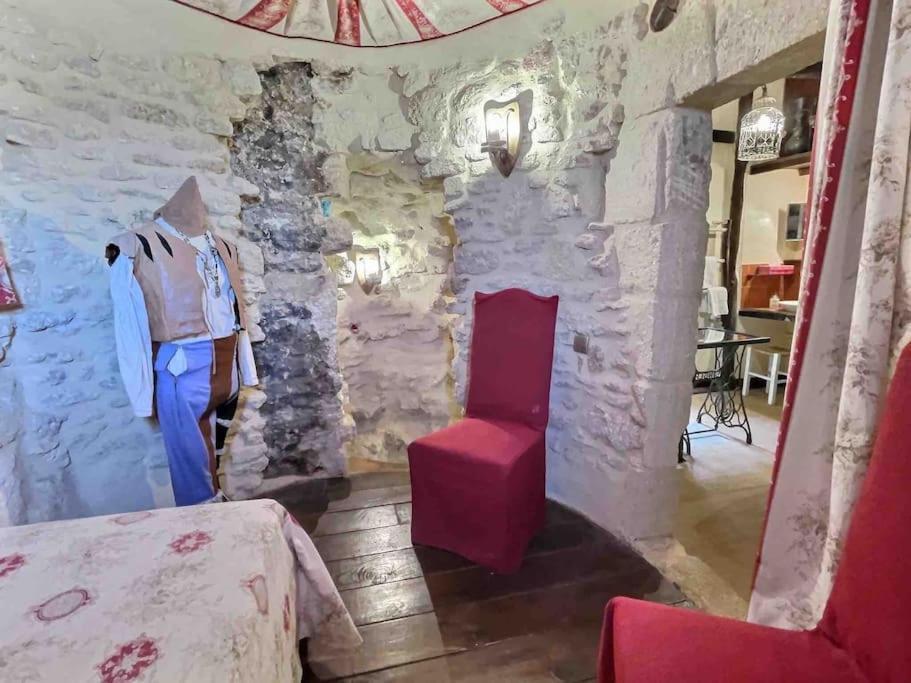 Chez Lydia - Osez La Vie De Chateau ! Pont Du Gard, Uzes Remoulins Luaran gambar
