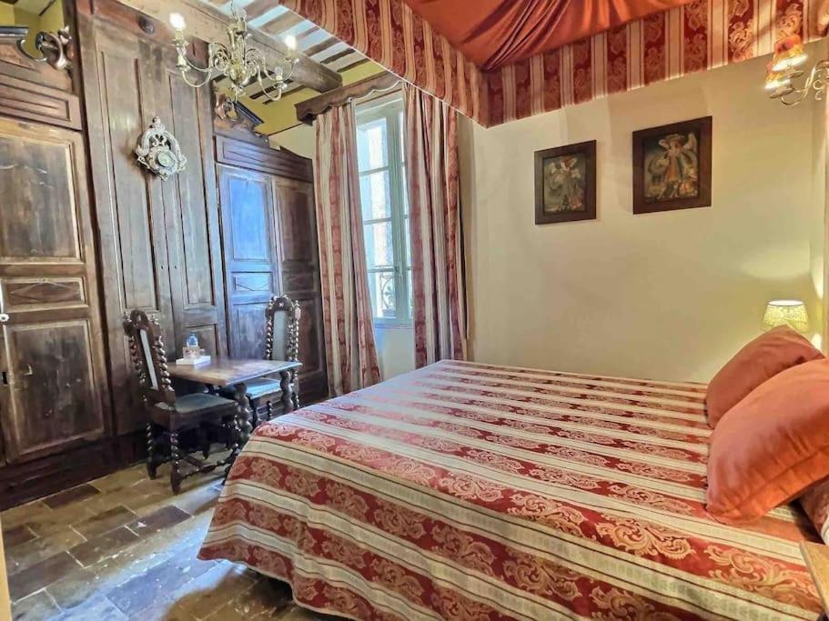 Chez Lydia - Osez La Vie De Chateau ! Pont Du Gard, Uzes Remoulins Luaran gambar