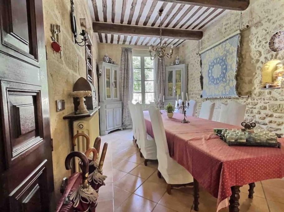 Chez Lydia - Osez La Vie De Chateau ! Pont Du Gard, Uzes Remoulins Luaran gambar